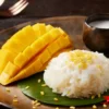 Mango Sticky Rice: Perpaduan Manis & Gurih Menyihir Lidah